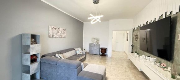 4-Zimmer Wohnung in Syracuse, Italy, Nr. 250051 3