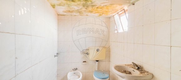 2 bedrooms House in Penafiel, Portugal No. 170600 8