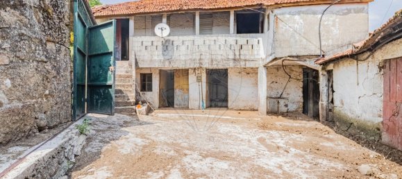 2 bedrooms House in Penafiel, Portugal No. 170600 3