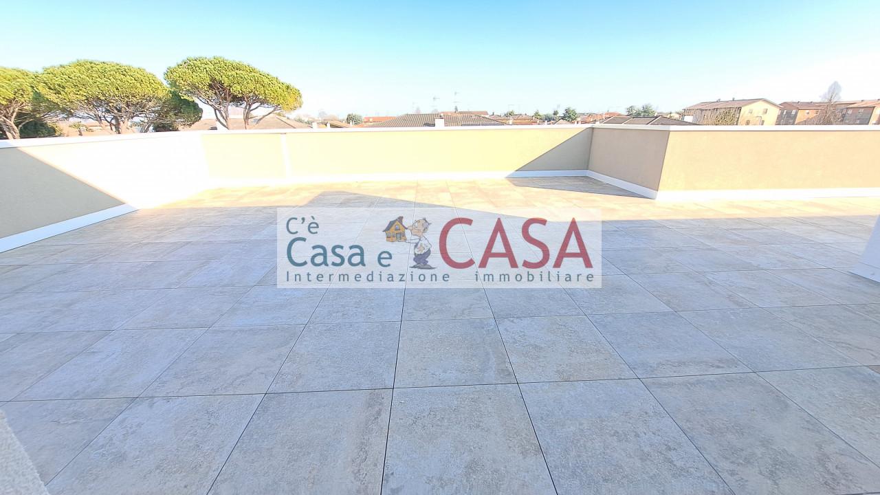 4-salle Penthouse à Selvazzano Dentro, Italy No. 75506