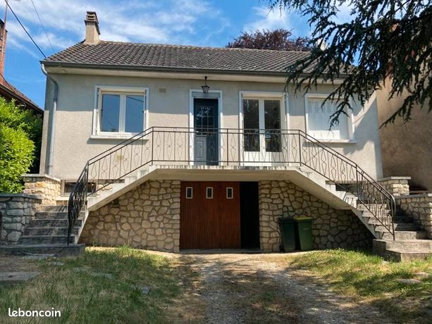 3 bedrooms House in Pellevoisin, France No. 314213