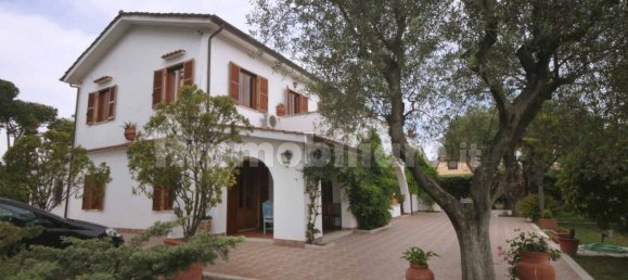 8 bedrooms Villa in Ardea, Italy No. 223925 35