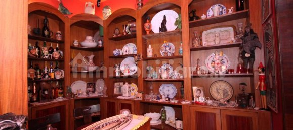 8 bedrooms Villa in Ardea, Italy No. 223925 18