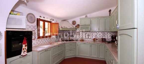 8 bedrooms Villa in Ardea, Italy No. 223925 8