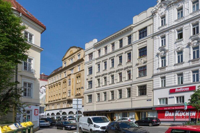 2 rooms Apartment in Mariahilf, Austria No. 211099
