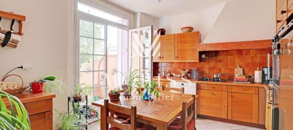 Дом с 5 спальнями в Монтрёй, Франция № 182540 8