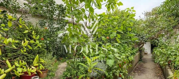 Дом с 5 спальнями в Монтрёй, Франция № 182540 2