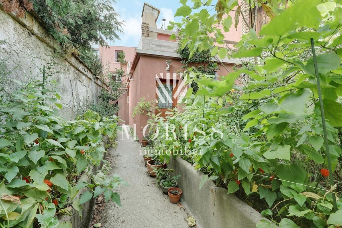 Дом с 5 спальнями в Монтрёй, Франция № 182540