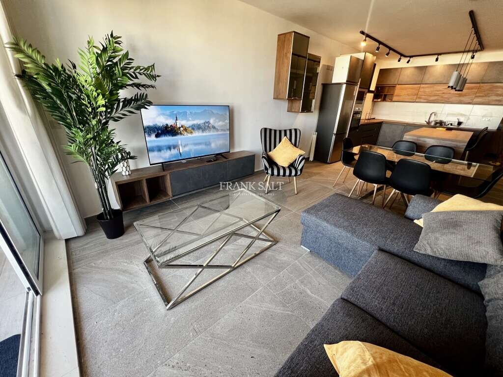 Квартира с 3 спальнями в Свийи, Мальта № 11439