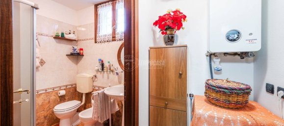 2 Schlafzimmer Doppelhaus in Casalgrande, Italy, Nr. 188295 22