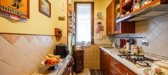 2 Schlafzimmer Doppelhaus in Casalgrande, Italy, Nr. 188295 8