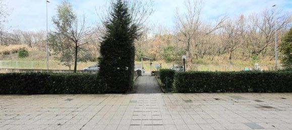 6-salle Appartement à Rende, Italy No. 37531 2