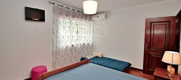 Дом с 4 спальнями в Пезу да Регуа, Португалия № 17923 26