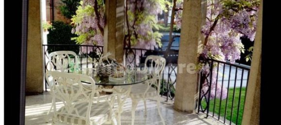 Вилла с 5 спальнями в Венеция, Италия № 148442 3