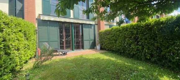 3 chambres Maison à Vertemate con Minoprio, Italy No. 267036 2