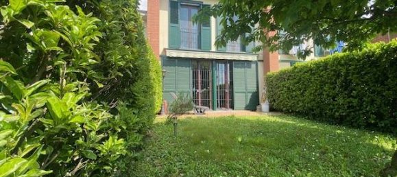 3 chambres Maison à Vertemate con Minoprio, Italy No. 267036 5