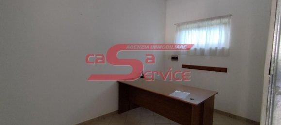 Коммерческая недвижимость 35м² в Монтекатини Терме, Италия № 154218 4