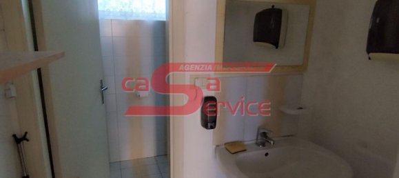 Коммерческая недвижимость 35м² в Монтекатини Терме, Италия № 154218 6