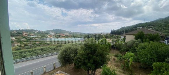 4 bedrooms Apartment in Toirano, Italy No. 283885 4