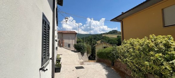 2-salle Appartement à San Giustino, Italy No. 299695 45