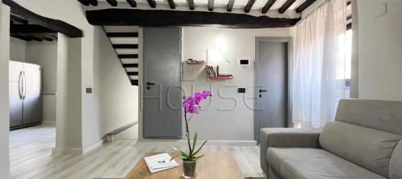 2-salle Appartement à San Giustino, Italy No. 299695 21