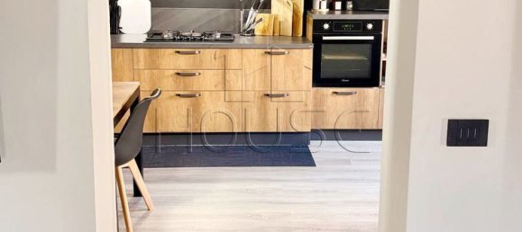 2-salle Appartement à San Giustino, Italy No. 299695 13