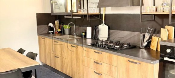 2-salle Appartement à San Giustino, Italy No. 299695 9