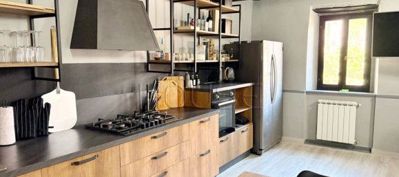 2-salle Appartement à San Giustino, Italy No. 299695 12