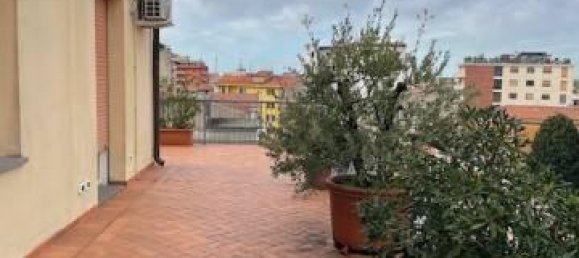 Пентхаус с 9 комнатами в Пиза, Италия № 148872 2