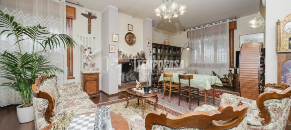 5 rooms House in Cervia, Italy No. 71121 5