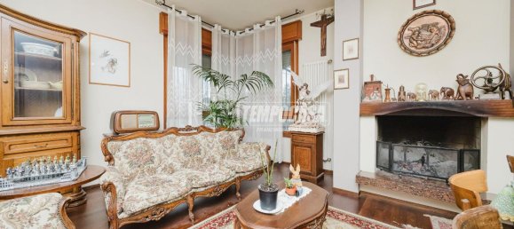 5 rooms House in Cervia, Italy No. 71121 9