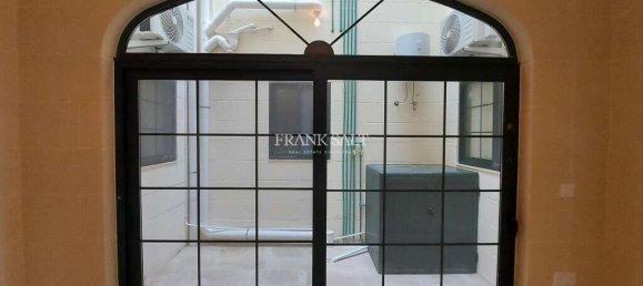 3 bedrooms Apartment in San Lawrenz, Malta No. 5821 13