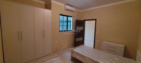 3 bedrooms Apartment in San Lawrenz, Malta No. 5821 11