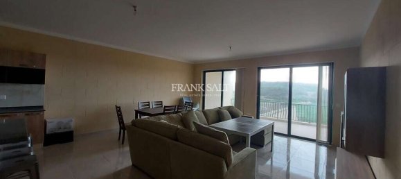 3 bedrooms Apartment in San Lawrenz, Malta No. 5821 4