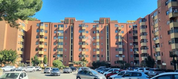 3 rooms Apartment in Catanzaro, Italy No. 156179 3