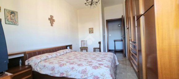 3 rooms Apartment in Catanzaro, Italy No. 156179 15