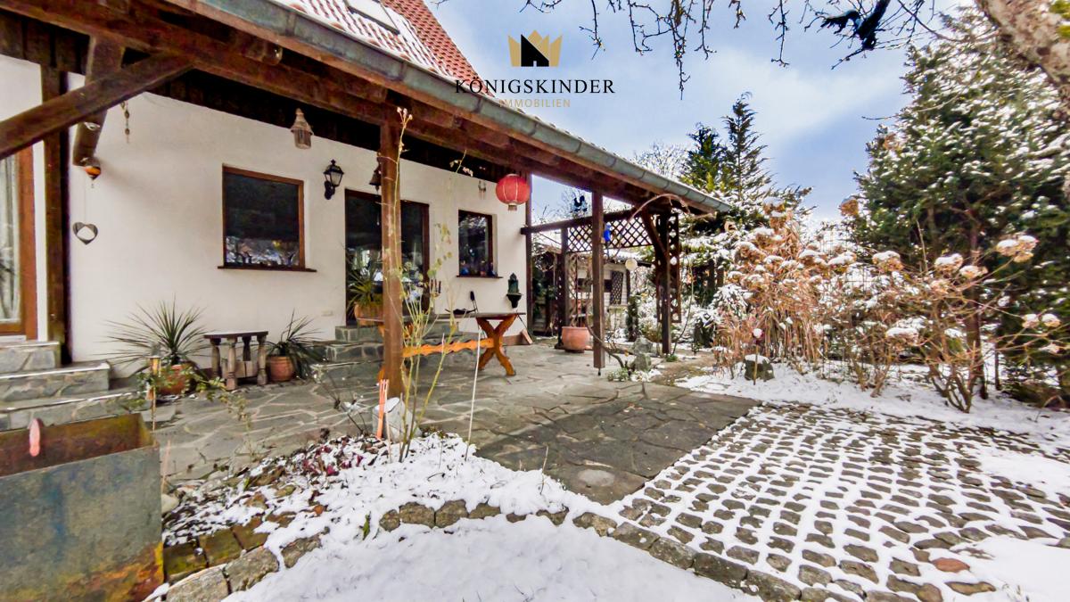 Casa de 4 habitaciónes en Baden-Wurttemberg, Germany No. 38616