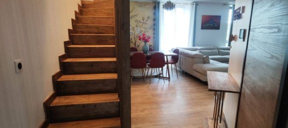 Квартира с 6 комнатами в Перт, Франция № 334544 6