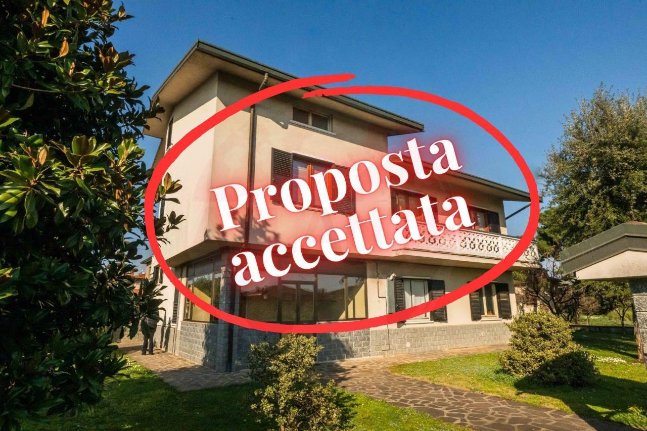 7-Zimmer Villa in Cavernago, Italy, Nr. 92868