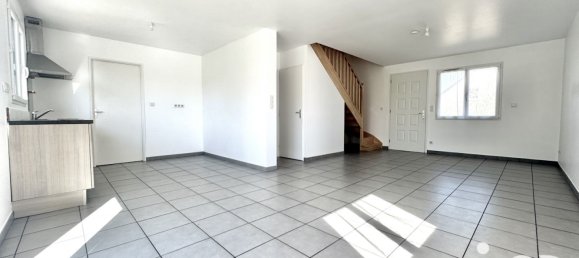 4 bedrooms House in Doubs, France No. 205955 4