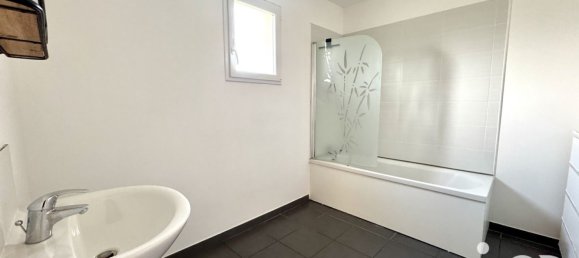 4 bedrooms House in Doubs, France No. 205955 7