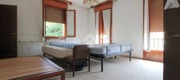 Villa de 6 dormitorios en Faenza, Italy No. 170649 18