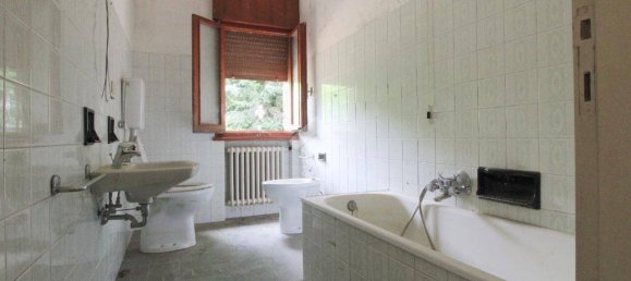 Villa de 6 dormitorios en Faenza, Italy No. 170649 24