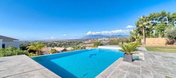 6 غرف نوم فيلا في Malaga, Spain رقم 35145 6