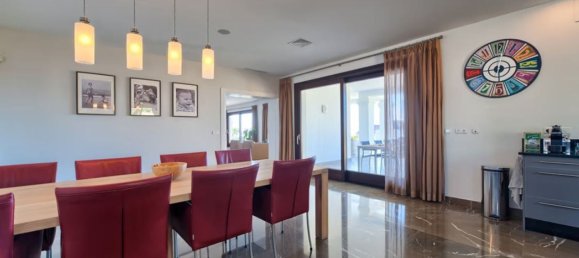 6 غرف نوم فيلا في Malaga, Spain رقم 35145 11