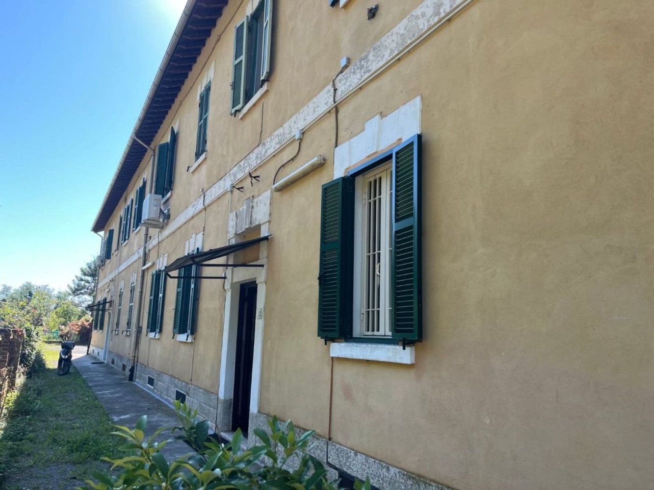 Квартира с 3 спальнями в Савона, Италия № 378392