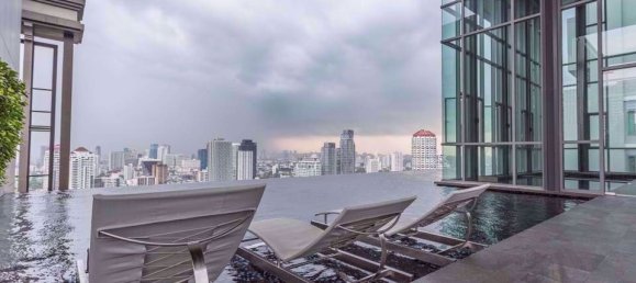 Apartamento com 1 quarto em condomínio em Khlong Toei, Thailand N.º 4625 6