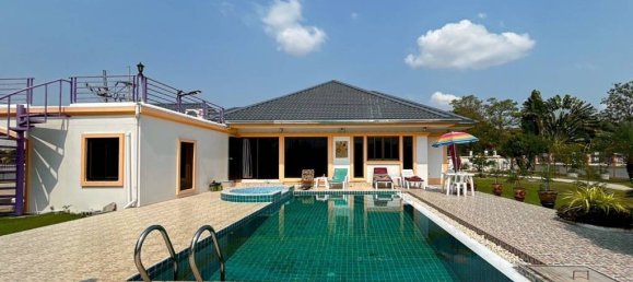 Villa de 5 dormitorios en Hua Hin, Thailand No. 13314 3