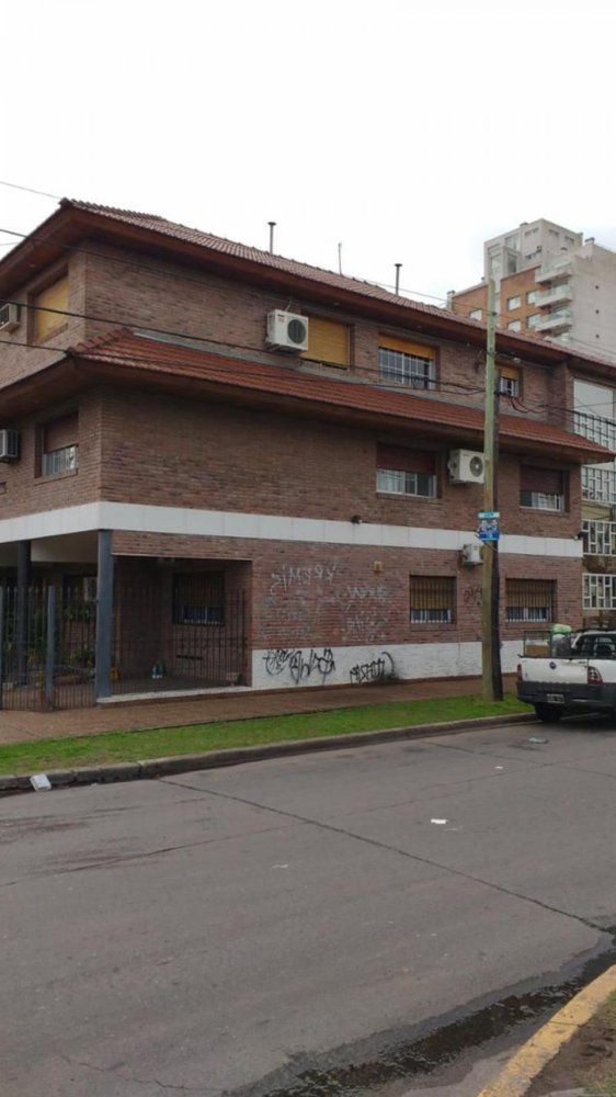 2 bedrooms Apartment in General San Martin, Argentina No. 6934
