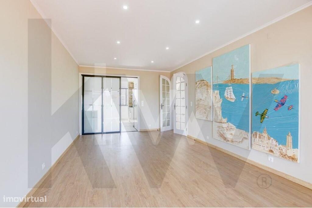 4 bedrooms Duplex in Cascais, Portugal No. 116616